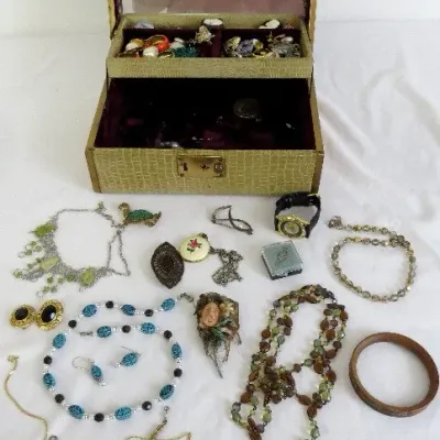 Sale Photo Thumbnail #142