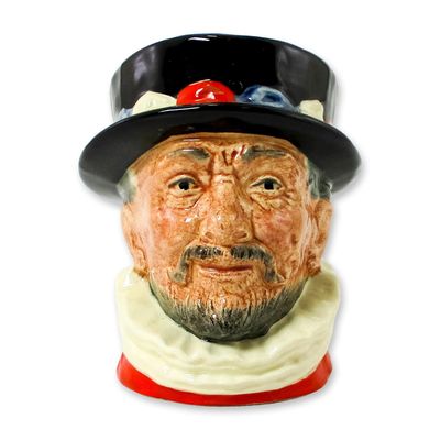 Beefeater ER D6233 Scarlet Small Royal Doulton Character Jug