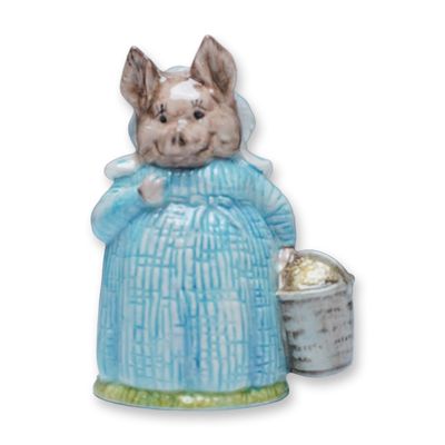 Royal Albert Beatrix Potter Aunt Pettitoes Figurine