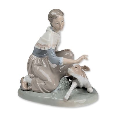 Lladro Porcelain Figurine, Caressing a Little Calf 01004827