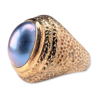 Gold-Plated Hammered Mabe Pearl Signet Ring