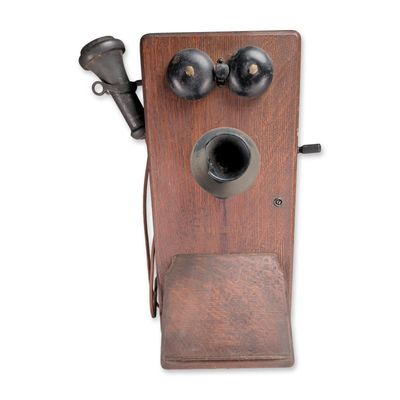 Stromberg-Carlson 1918 Model 896 Oak Wall Telephone