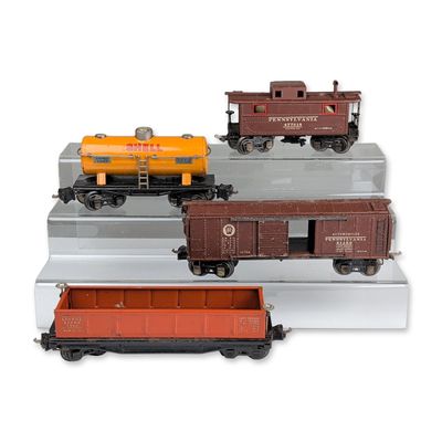 Group of Four Lionel Electric Trains, Prewar O Gauge Freight Cars