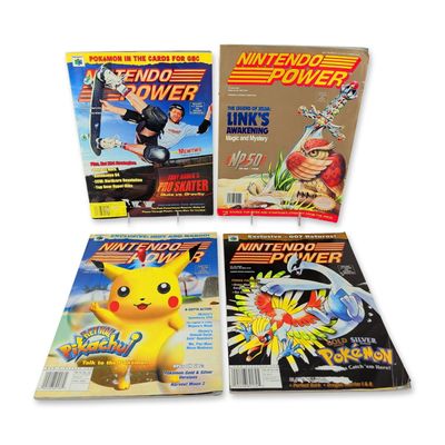 4pc Vintage Nintendo Power Magazines