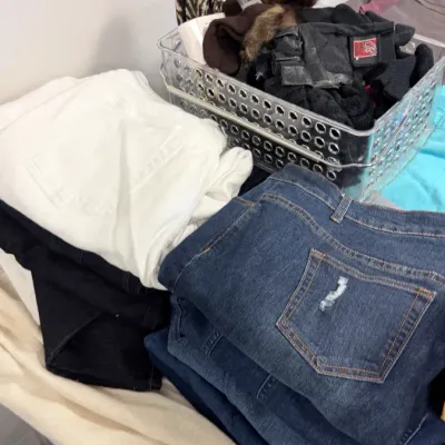 Sale Photo Thumbnail #496