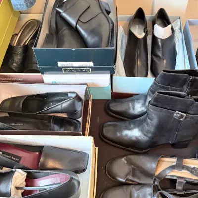 Sale Photo Thumbnail #383