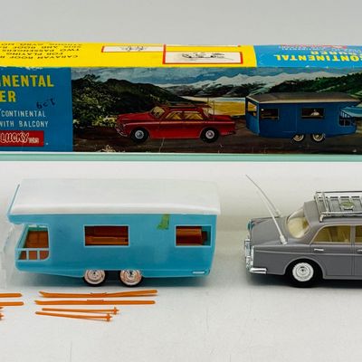 Lucky Toys 1960 Volvo 121 Continental Tourer Boxed Caravan Set