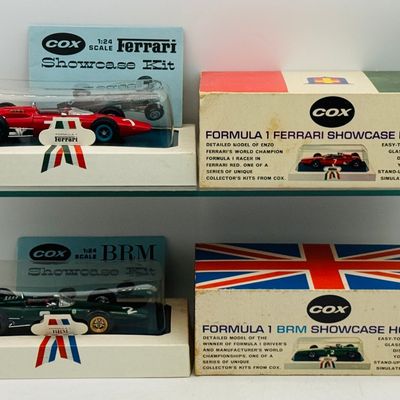 2 Cox Formula 1 Showcase Hobby Kits