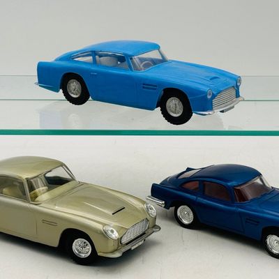 3 Vintage Hong Kong Plastic Aston Martin DB5 Models