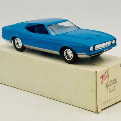 AMT 1972 Ford Mustang Mach 1 Dealer Promo and Box