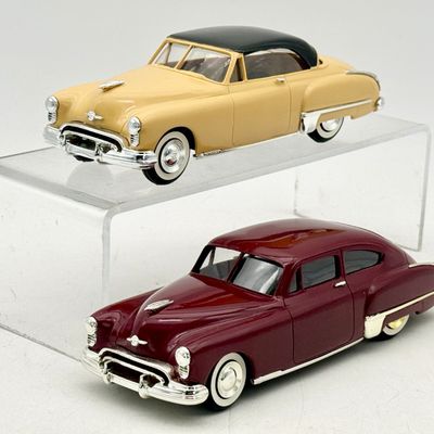 2 Cruver/Zetterman style 1949 Oldsmobile 88 Promotional Model Cars