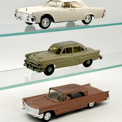 3 AMT Vintage American Sedan Dealership Promotional Models