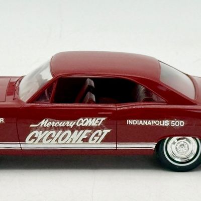 AMT 1966 Mercury Comet Cyclone GT Indy Pace Car Promo Model