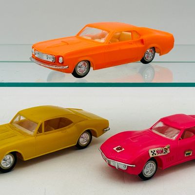 3 Vintage ACE Plastic Muscle Cars Including Mustang and Camaro