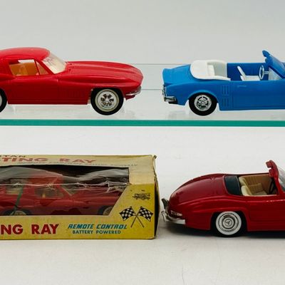 4 Vintage Plastic Toy Cars Including Cragstan Sting Ray