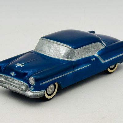 Banthrico 1955 Oldsmobile Holiday 98 Hardtop Promotional Bank