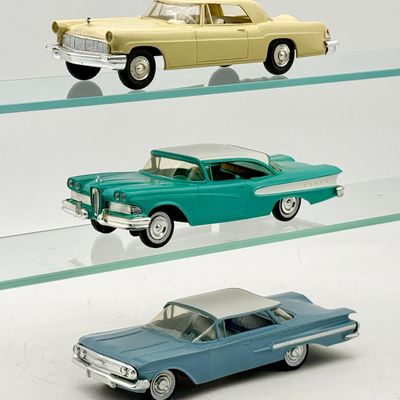 3 Vintage AMT/SMP American Plastic Promotional Model Cars