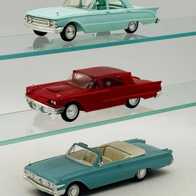3 AMT 1960 Ford Motor Company Dealer Promotional Model Cars