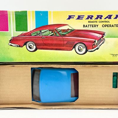 W Toys Battery Operated Remote Control 1962 Ferrari 250 GT