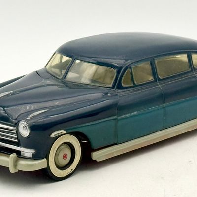 Hudson 1948-49 Commodore Two-Tone Plastic Promotional Model Car
