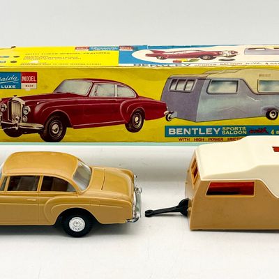 Telsalda Deluxe Bentley Sports Saloon and 4-Berth Caravan Set