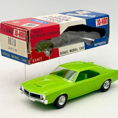Jo-Han 1970 AMC Javelin Model Car and Box