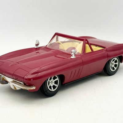 1964 Chevrolet Corvette Sting Ray Convertible Plastic Toy Car