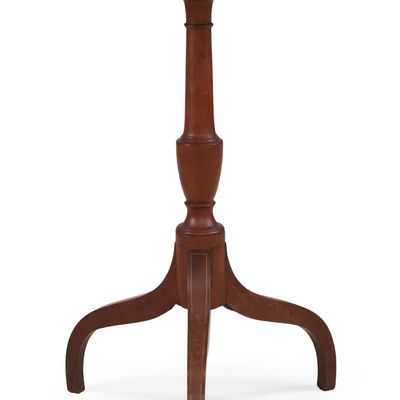 Federal Mahogany Eagle Tilt-Top Candlestand