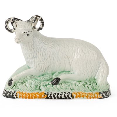 English Yorkshire Prattware / Pearlware Recumbent Sheep / Ram Figure