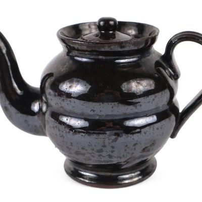 Philadelphia, Pennsylvania attributed Black-Glazed Small-Size Redware Teapot, possibly Haig
