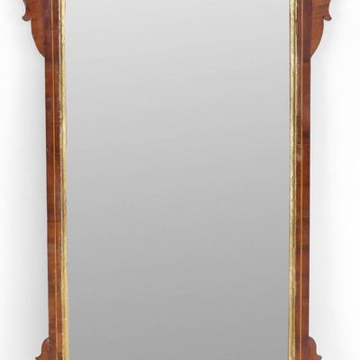 Federal Mahogany Phoenix-Decorated Wall Mirror