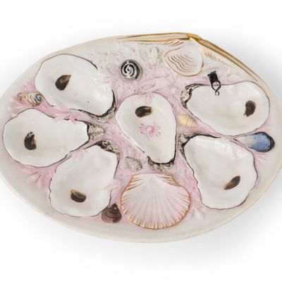 Tiffany & Co. Retailed UPW / Union Porcelain Works (Brooklyn, NY) Large-Sized Oyster Plate