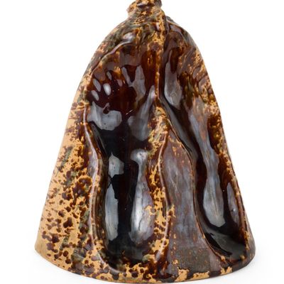 New Jersey Flint-Enamel / Rockingham-Glazed Figural Footwarmer, Probably James Carr at the Swan Hill
