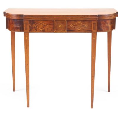Federal Mahogany and Cherrywood Inlaid Card Table