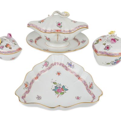 Four Herend "Chinese Bouquet" Table Articles