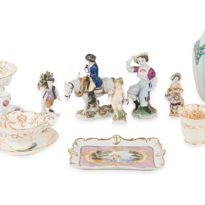 Group of Assorted Porcelain Table Articles