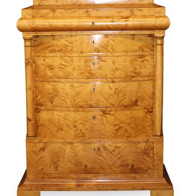 Biedermeier Figured Birch Commode