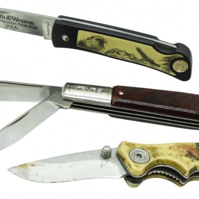 Barlow, Smith & Wesson Knife Collection (3 Pieces)
