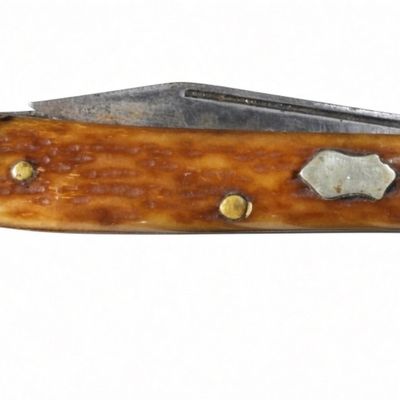 Utica Multi-Tool Pocket Knife