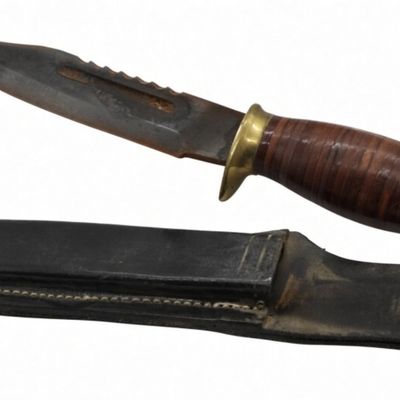Military Fighting Knife with Leather Sheath