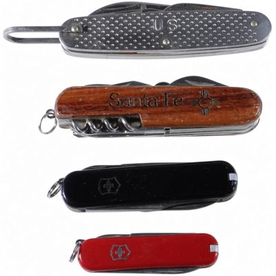 (4) Multi-Tool Pocket Knives (1) U.S. Army