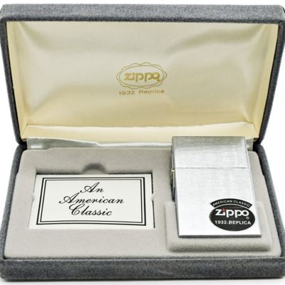 Zippo 1932 Replica American Classic Lighter