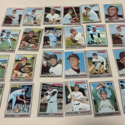 Topps 1970 Baseball Cards (200+)