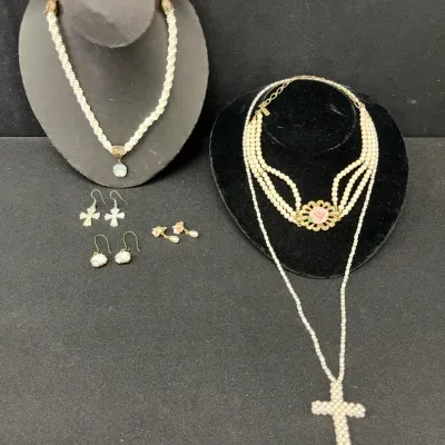 Fashion Jewelry Sets With Faux Pearls