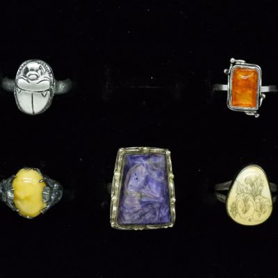 Five Vintage 925 Rings with Gemstones