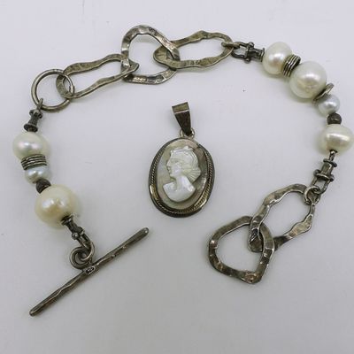 Small Sterling Cameo Pendant & Pearl Bracelet