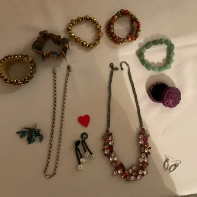 Sale Photo Thumbnail #409