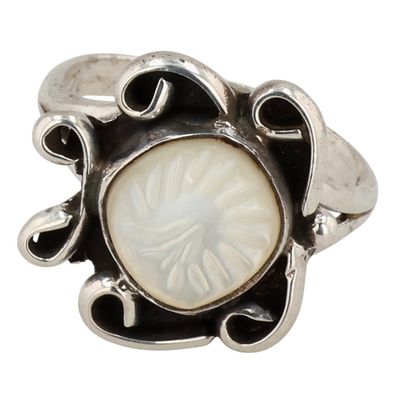 Navajo Sterling Mother of Pearl Ring Sz 7