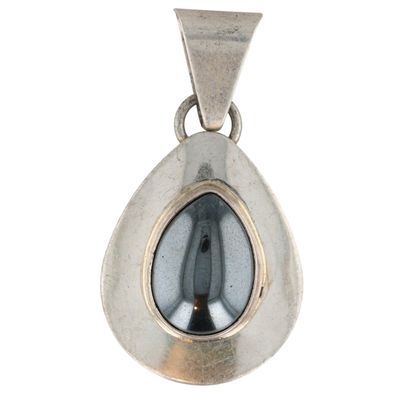 Sensa Eustace Zuni Sterling Hematite Pendant