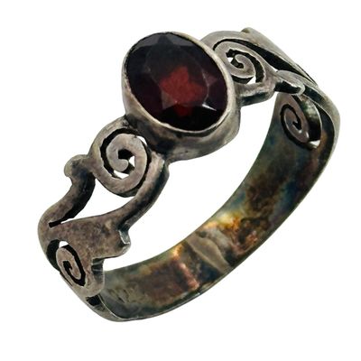 Sale Photo Thumbnail #407: Sterling Garnet Swirl Band Ring Sz 6